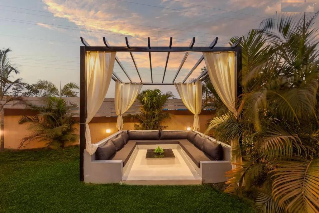 Martini Villa By Aquastay Lonavala Exteriér fotografie