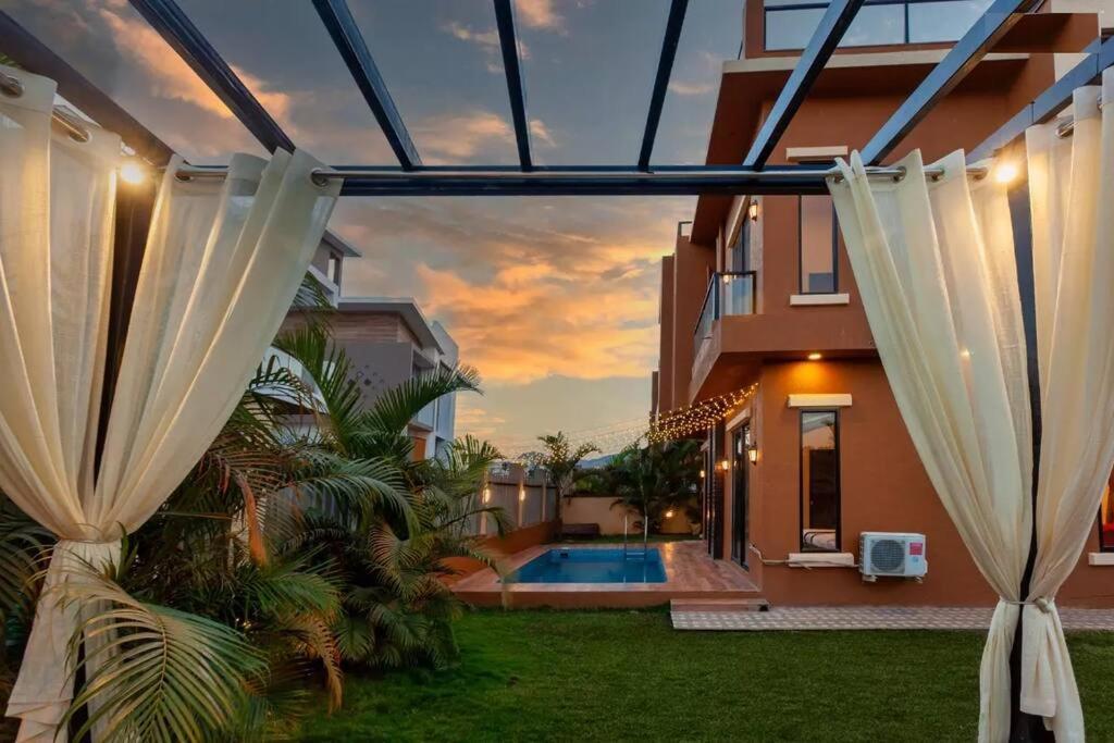 Martini Villa By Aquastay Lonavala Exteriér fotografie
